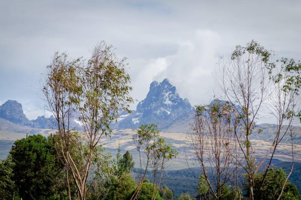 Kirimara Woodlands, Nanyuki Hotel Kültér fotó