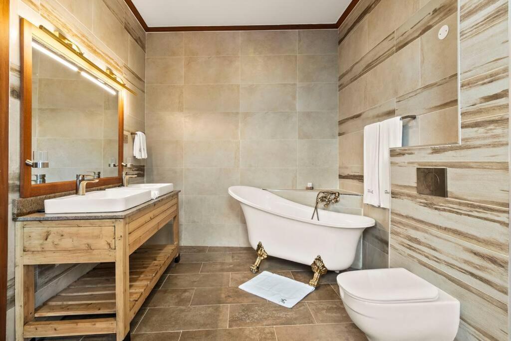 Kirimara Woodlands, Nanyuki Hotel Kültér fotó